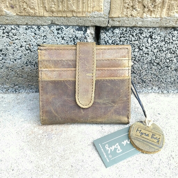 myra wallets